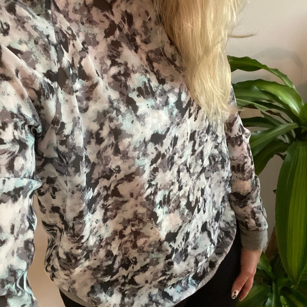 Charming Charlie Chiffon Like Blouse